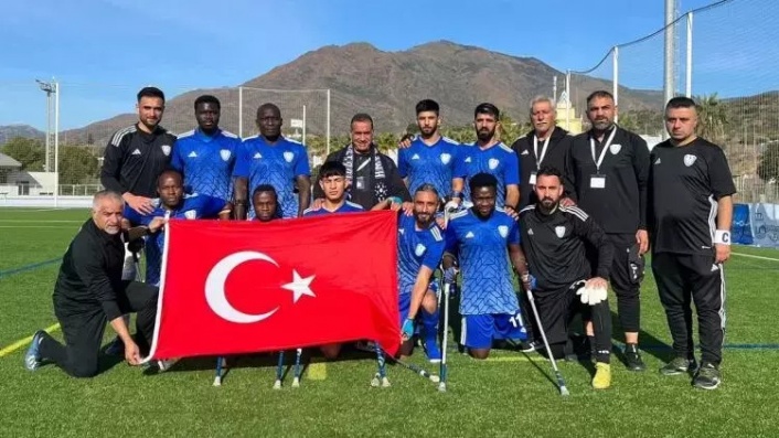 Büyükşehir Belediyesi'nden Ampüte sporculara büyük ödül