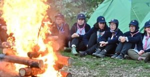 Bursa'da gençlere doğayla iç içe kamp fırsatı