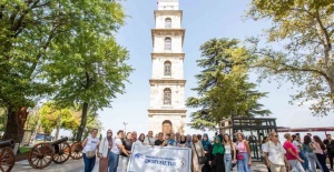 Bursa’nın güzelliklerini işaret diliyle tanıyorlar